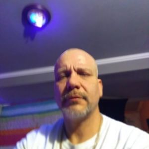 Meet your Posher, Tom